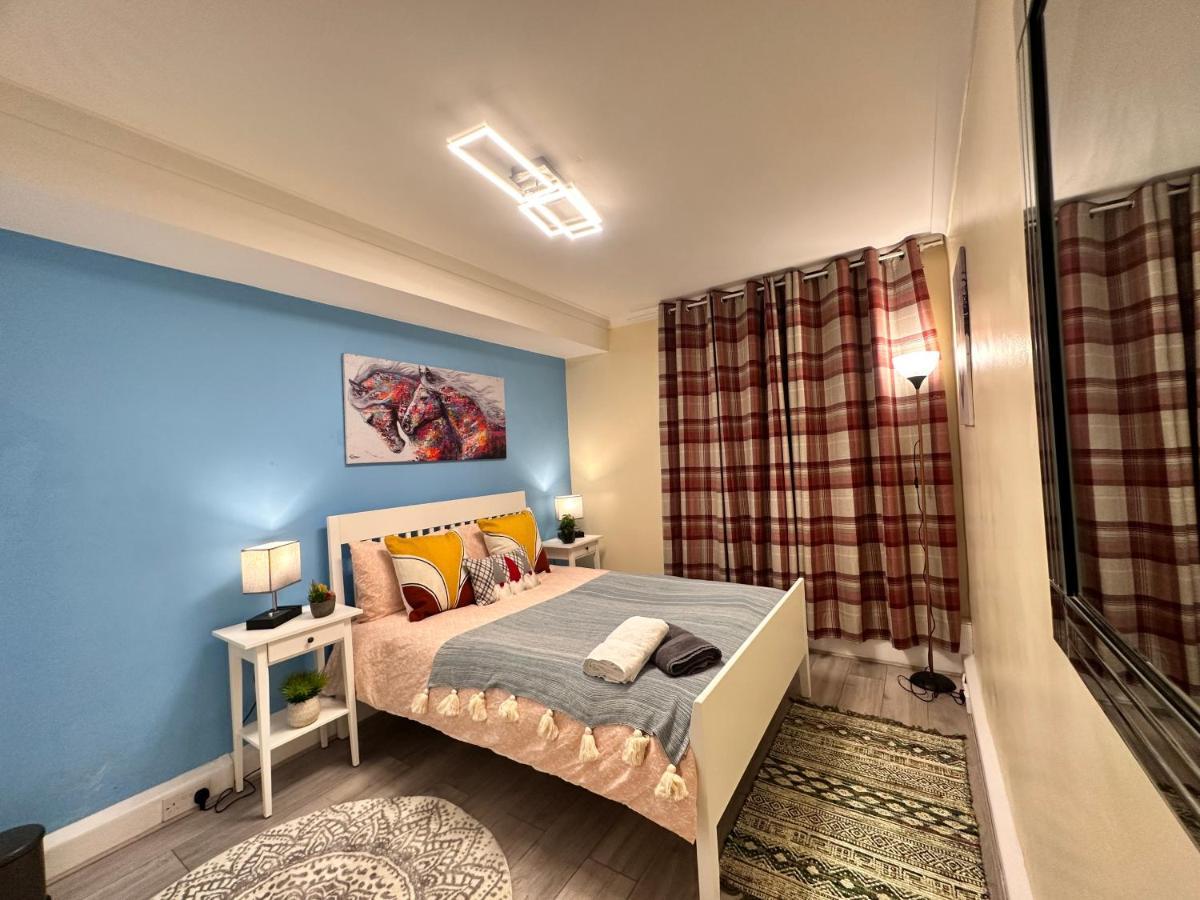 Posh 2-Bedroom, Living Room, Kitchen & 1.5 Bathroom Londra Dış mekan fotoğraf